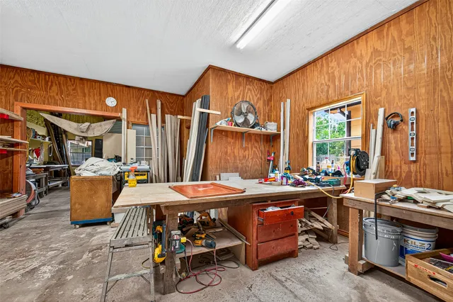 $280,000 | 403 White Street, Madisonville, TX 77864