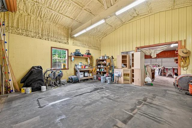 $280,000 | 403 White Street, Madisonville, TX 77864