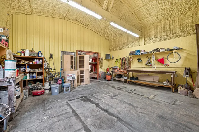 $280,000 | 403 White Street, Madisonville, TX 77864