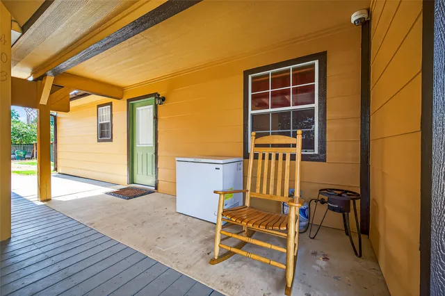 $280,000 | 403 White Street, Madisonville, TX 77864