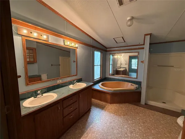 $165,000 | 5613 Northwest 202 Place, Alachua, FL 32615