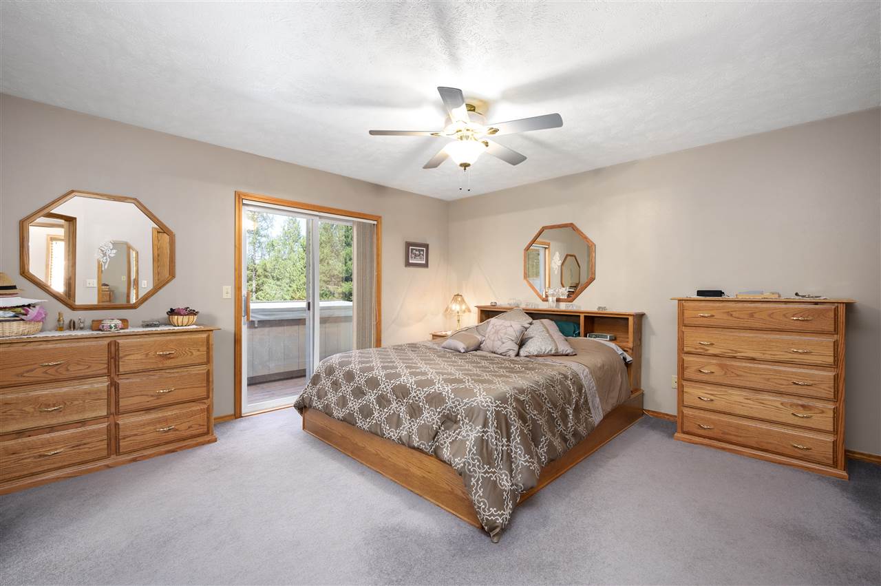212 West Chattaroy Road Colbert, WA 99005 - Photo 13 of 31