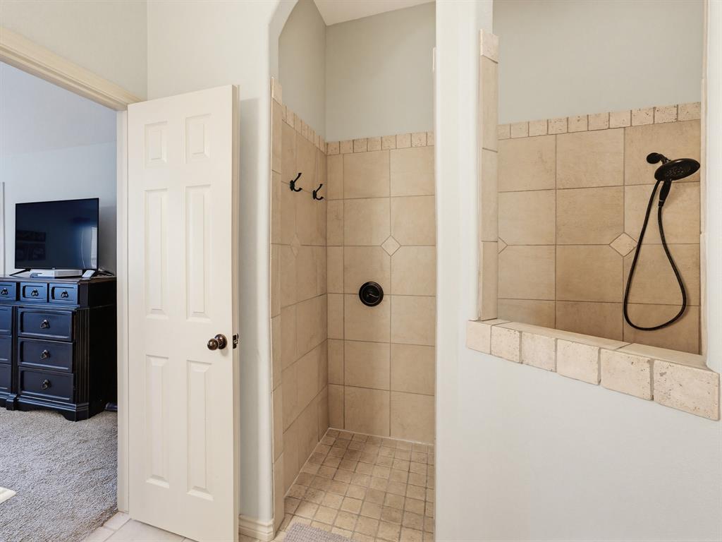 2108 Ridgewood Drive Bridgeport, TX 76426 - Photo 23 of 35 Walk in Shower