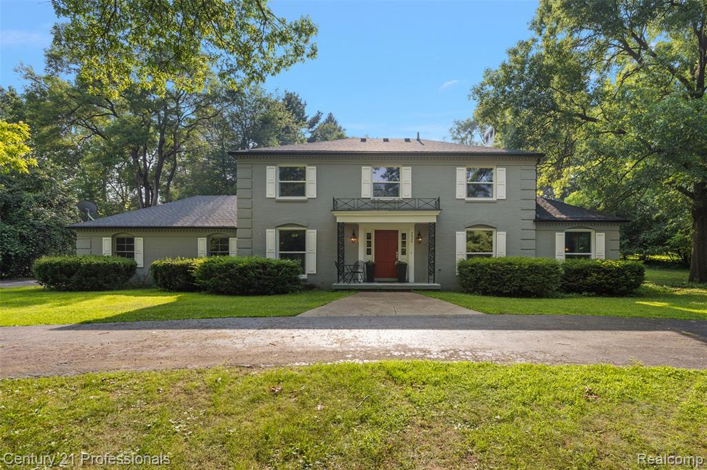 5420 Lahser Road Bloomfield Hills, MI 48302 - Photo 2 of 42 Gallery Image 2