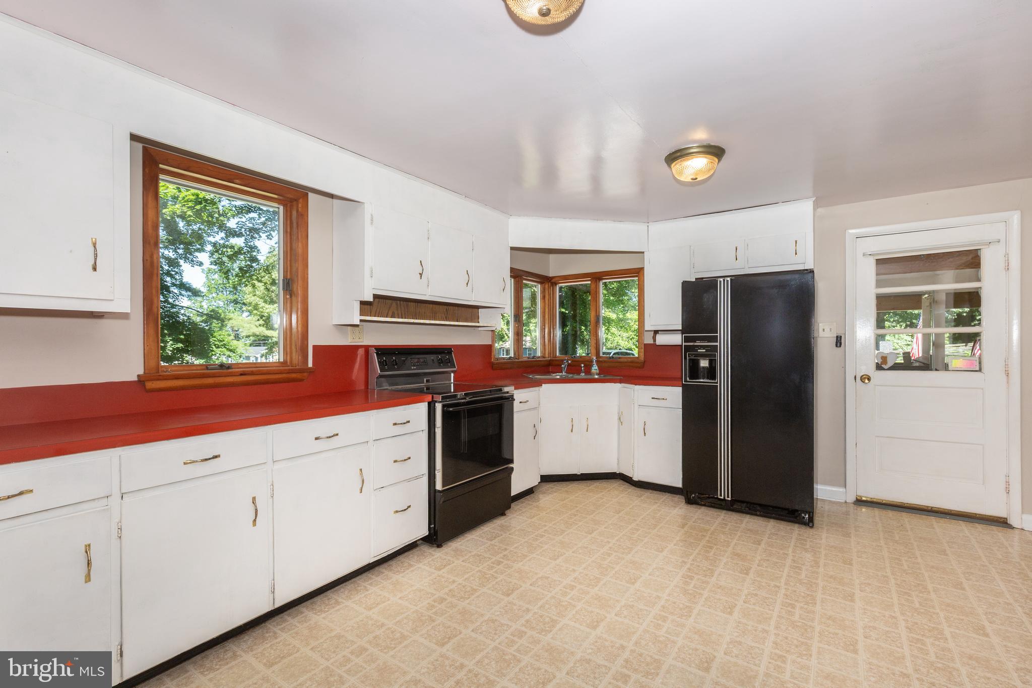 1023 Cherrytown Road Westminster, MD 21158 - Photo 12 of 39 Spacious Kitchen