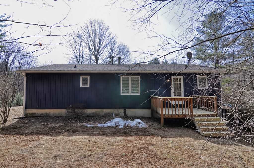 284 N Road Deering, NH 03244 - Photo 2 of 12