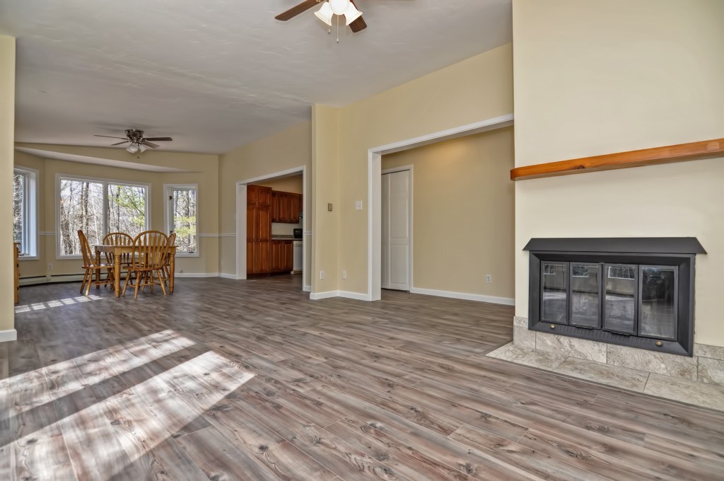 284 N Road Deering, NH 03244 - Photo 5 of 12