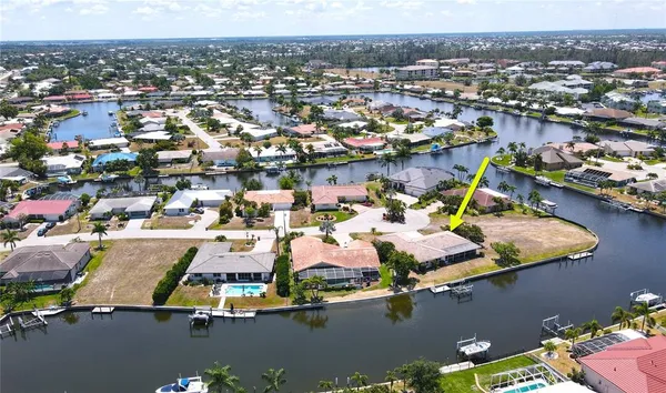 $425,000 | 951 Santa Brigida Court, Punta Gorda, FL 33950