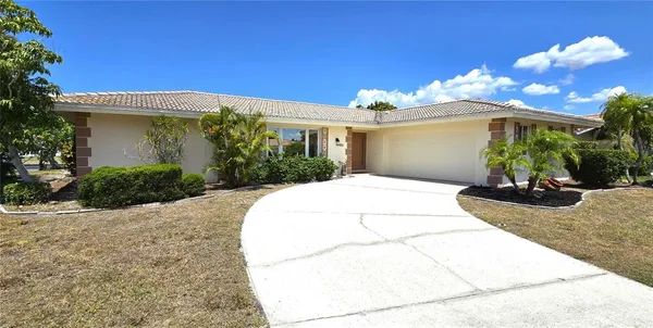 $425,000 | 951 Santa Brigida Court, Punta Gorda, FL 33950