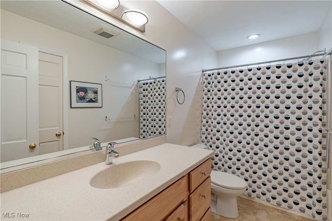 31449 Pinetree Road Cleveland, OH 44124 - Photo 31 of 50