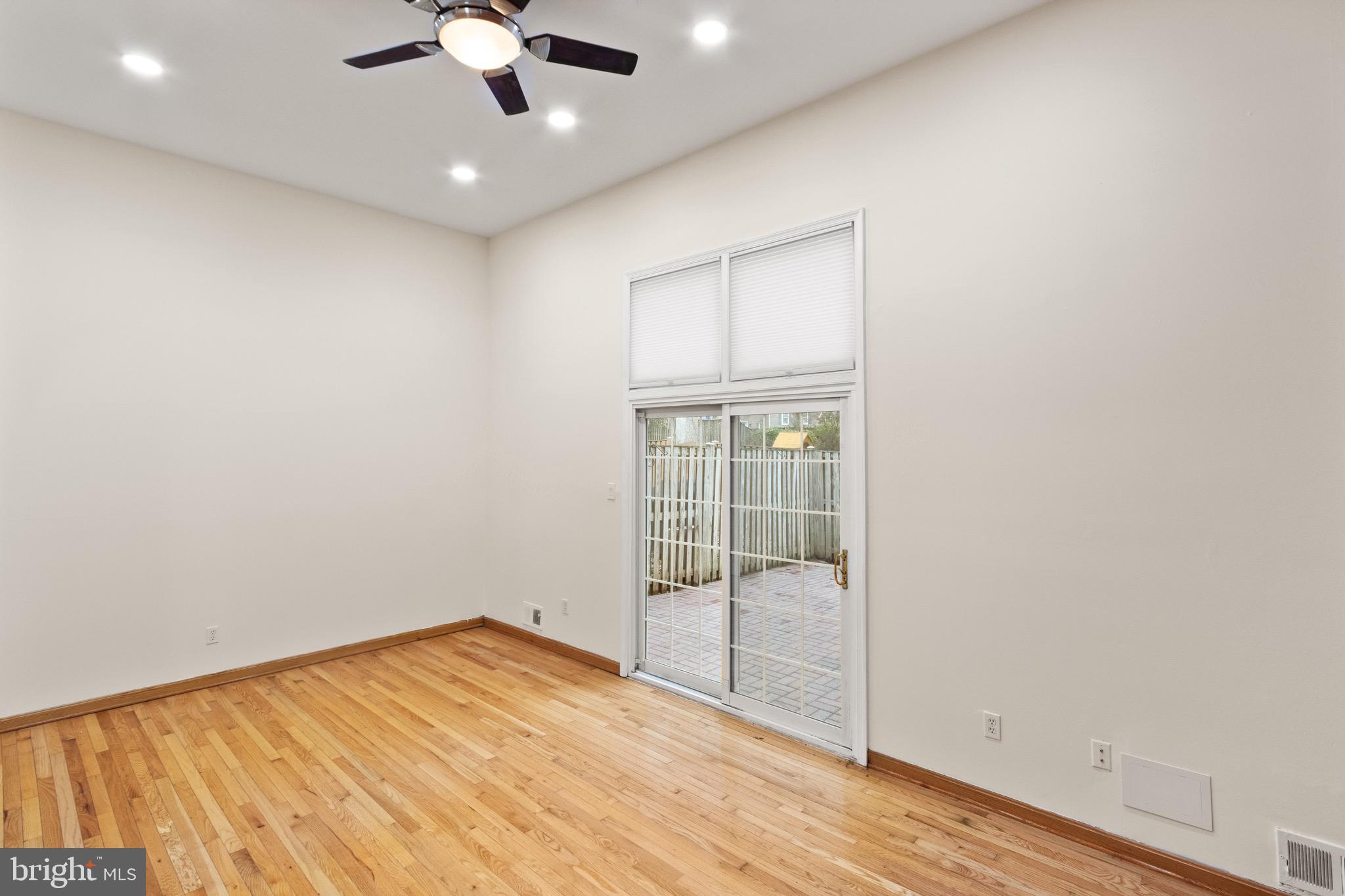 2410 Alsop Court Reston, VA 20191 - Photo 12 of 39