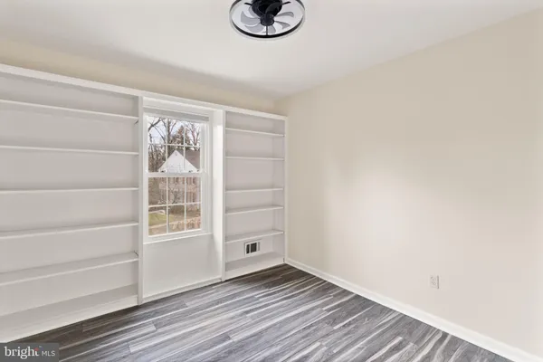 $3,250 | 2410 Alsop Court, Reston, VA 20191