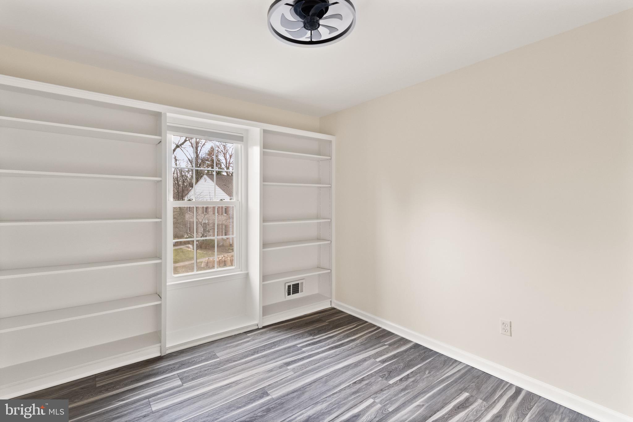 2410 Alsop Court Reston, VA 20191 - Photo 23 of 39