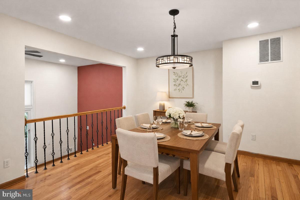 2410 Alsop Court Reston, VA 20191 - Photo 10 of 39