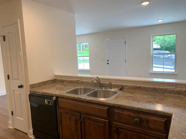 $440,000 | 1395 Golf Drive Southwest, Unit 1395 & 1397, Cleveland, TN 37311