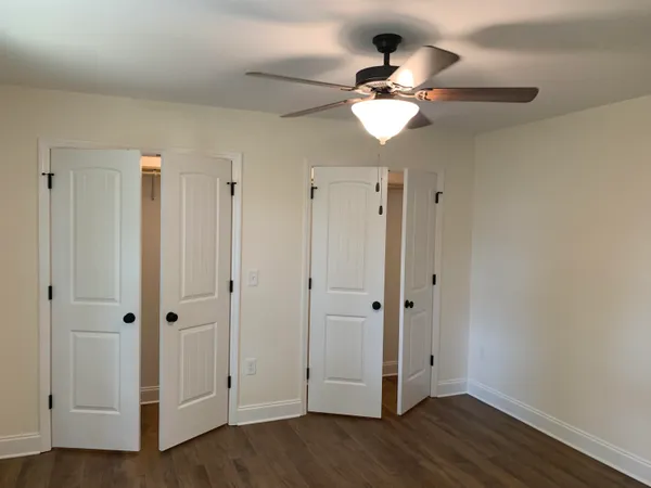 $440,000 | 1395 Golf Drive Southwest, Unit 1395 & 1397, Cleveland, TN 37311