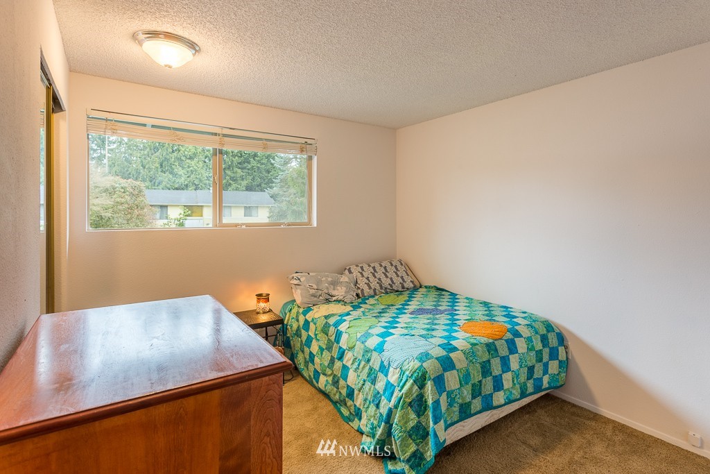 2429 170th Street Southeast Bothell, WA 98012 - Photo 11 of 24