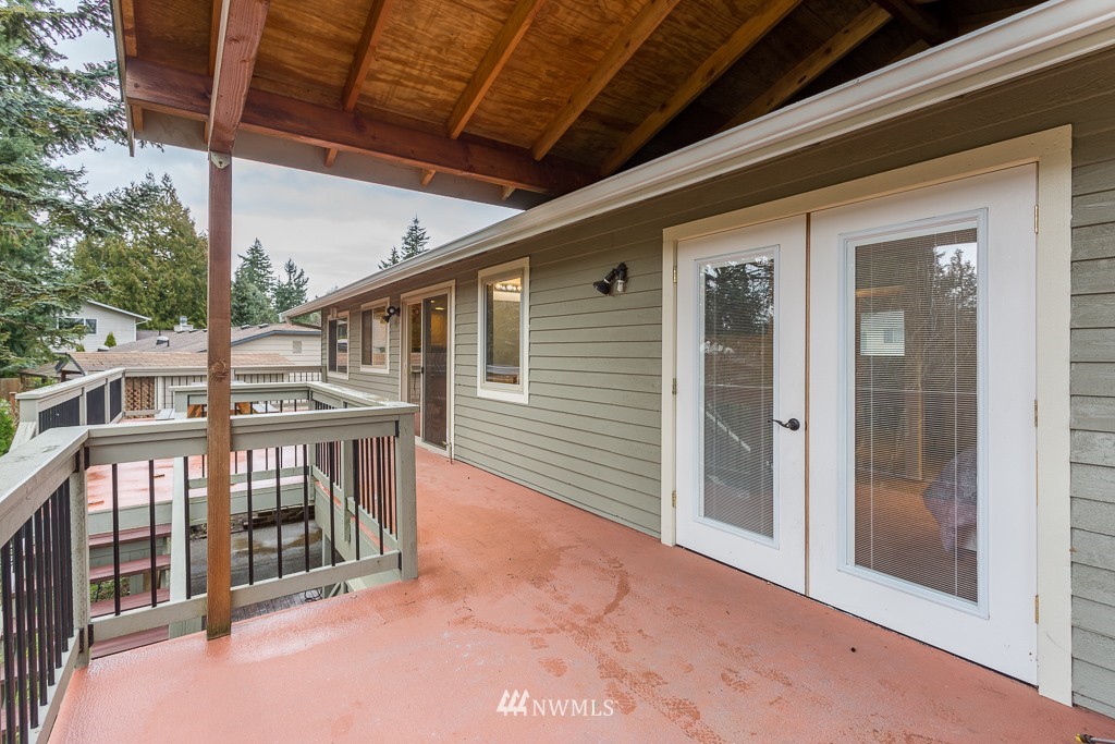 2429 170th Street Southeast Bothell, WA 98012 - Photo 13 of 24