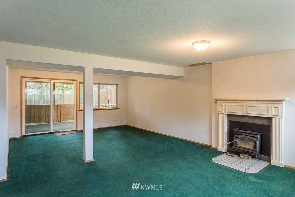 2429 170th Street Southeast Bothell, WA 98012 - Photo 17 of 24
