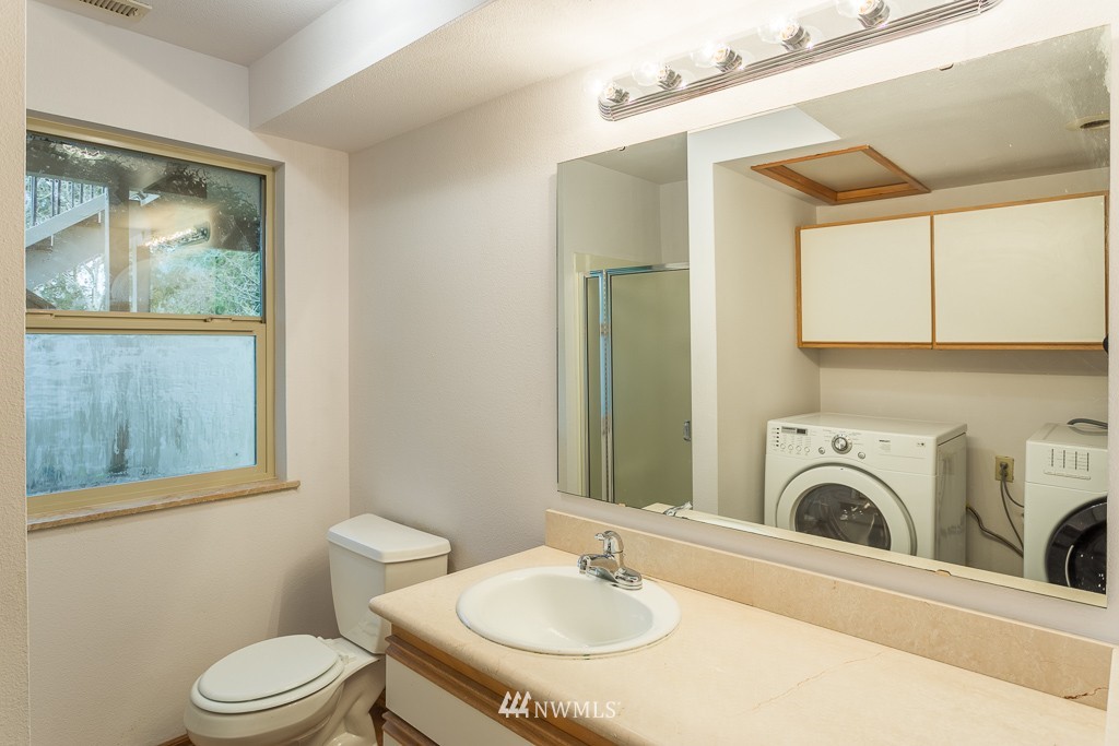 2429 170th Street Southeast Bothell, WA 98012 - Photo 20 of 24