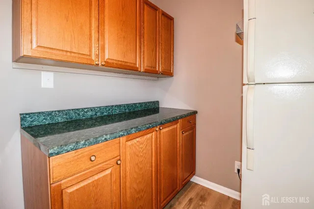 $949,900 | 6 Bering Way, Somerset, NJ 08873