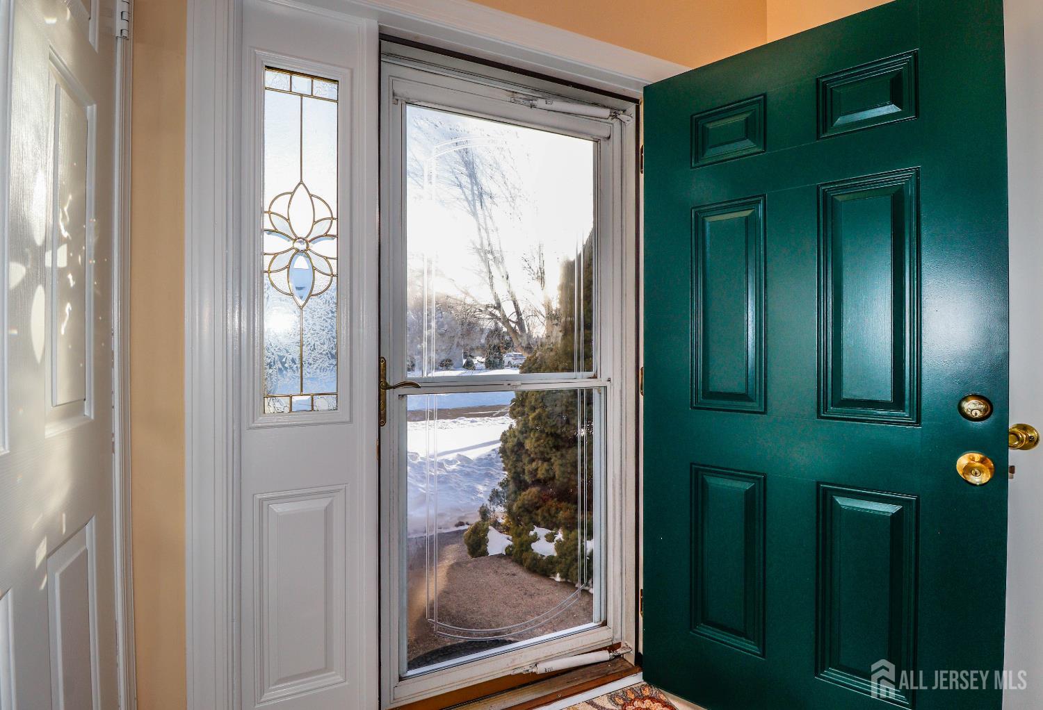 6 Bering Way Somerset, NJ 08873 - Photo 6 of 45