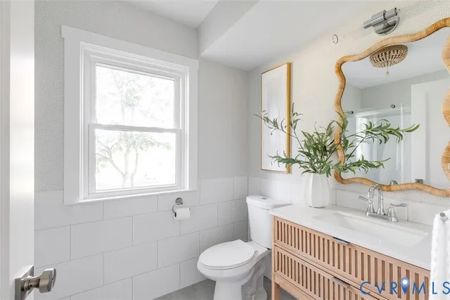 $699,000 | 9401 Derbyshire Road, Henrico, VA 23229