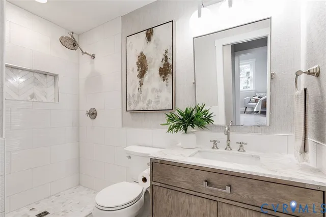 $699,000 | 9401 Derbyshire Road, Henrico, VA 23229