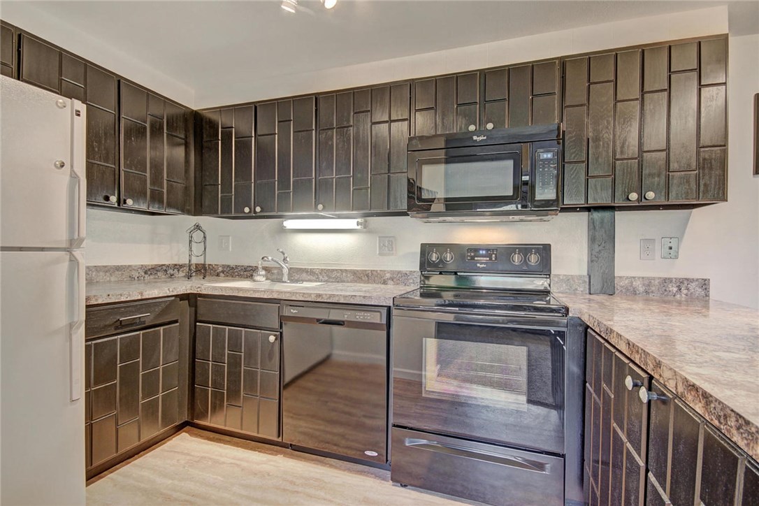110 Evergreen Road, Unit 101 Dillon, CO 80435 - Photo 13 of 25 Gallery Image 13