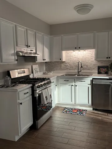 $159,700 | 19380 Wolf Road, Unit 5, Mokena, IL 60448