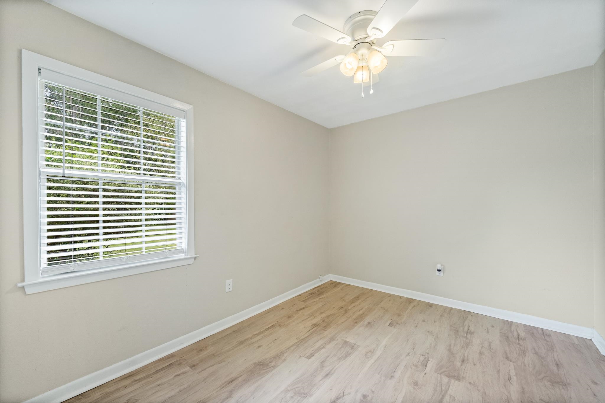 208 West Sycamore Avenue Foley, AL 36535 - Photo 12 of 21
