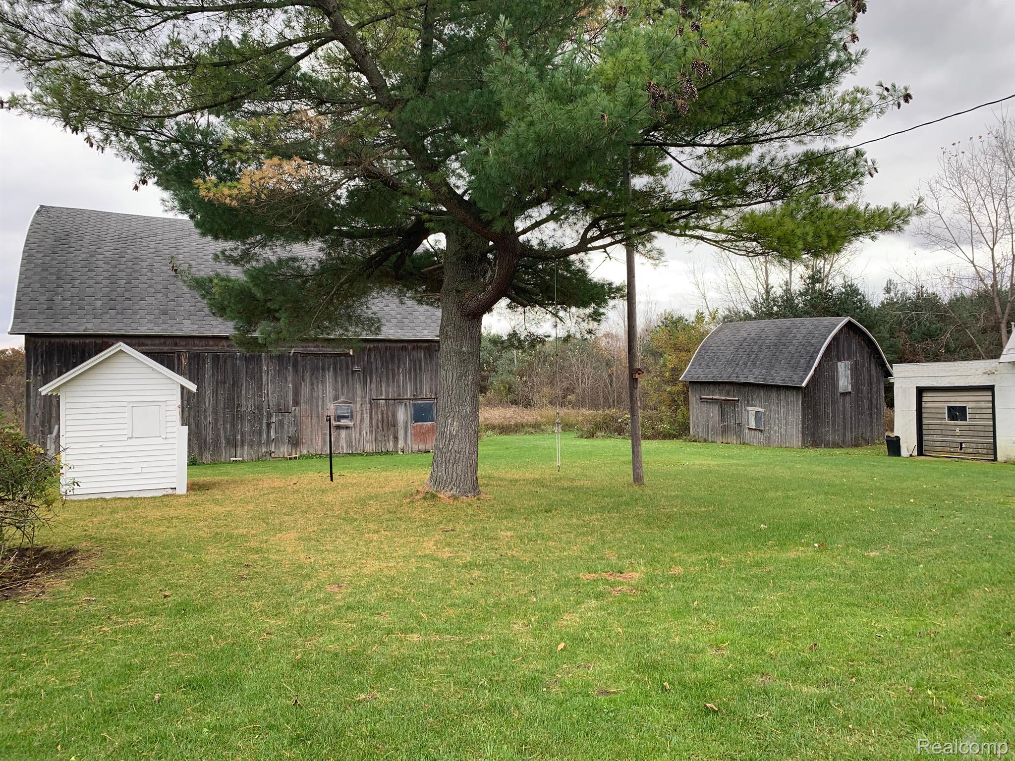 10365 E Road Burt, MI 48417 - Photo 26 of 49 Gallery Image 26