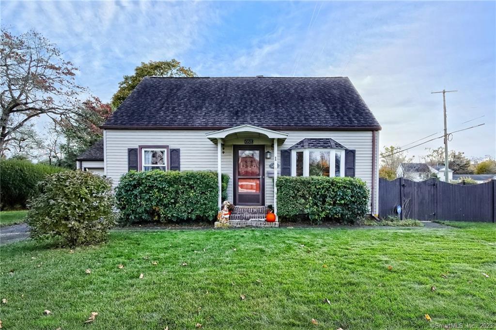 CORNER LOT, PARTIALLY FENCED