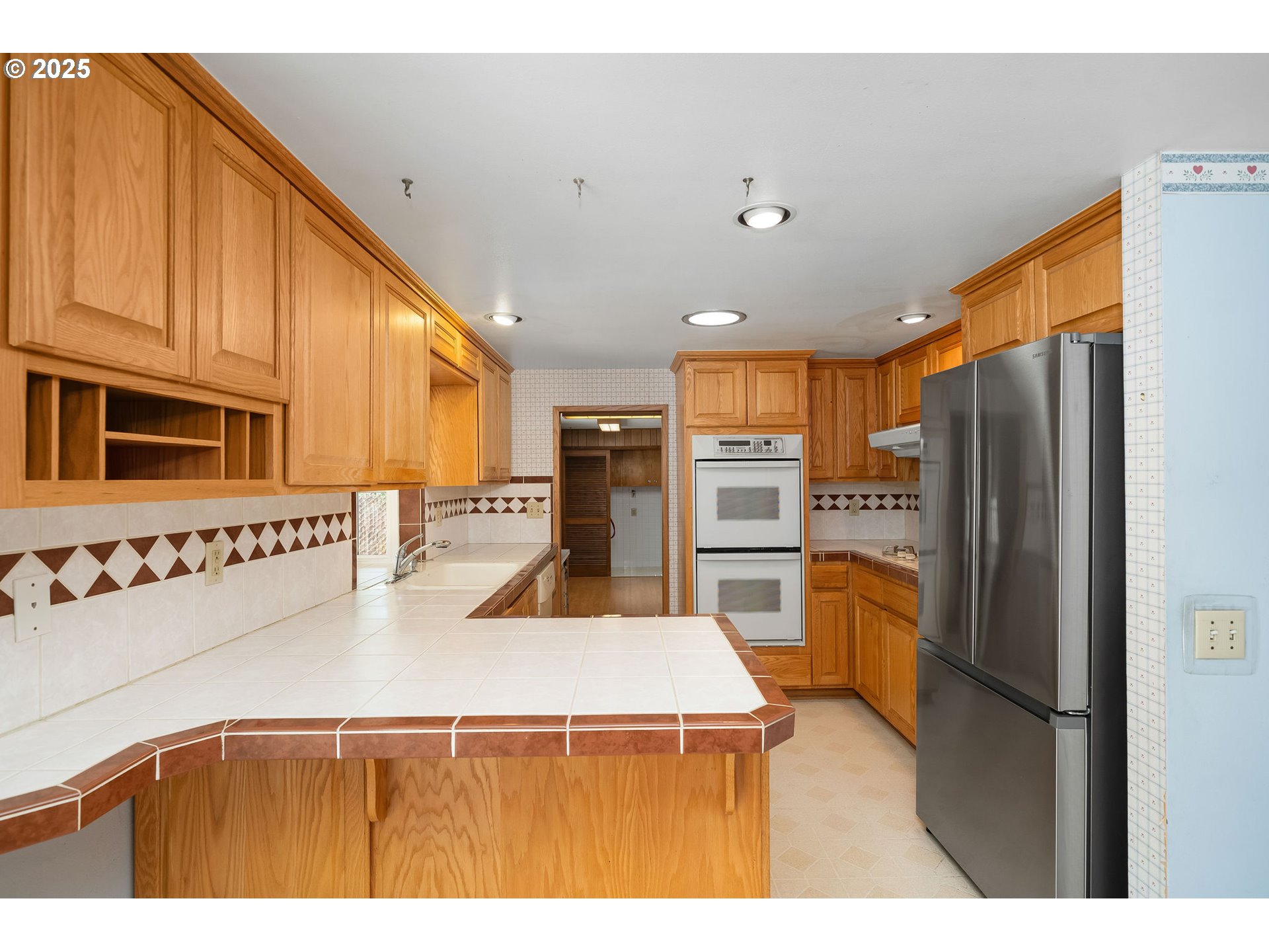 1160 Northeast Arrington Road Hillsboro, OR 97124 - Photo 12 of 34 Gallery Image 12