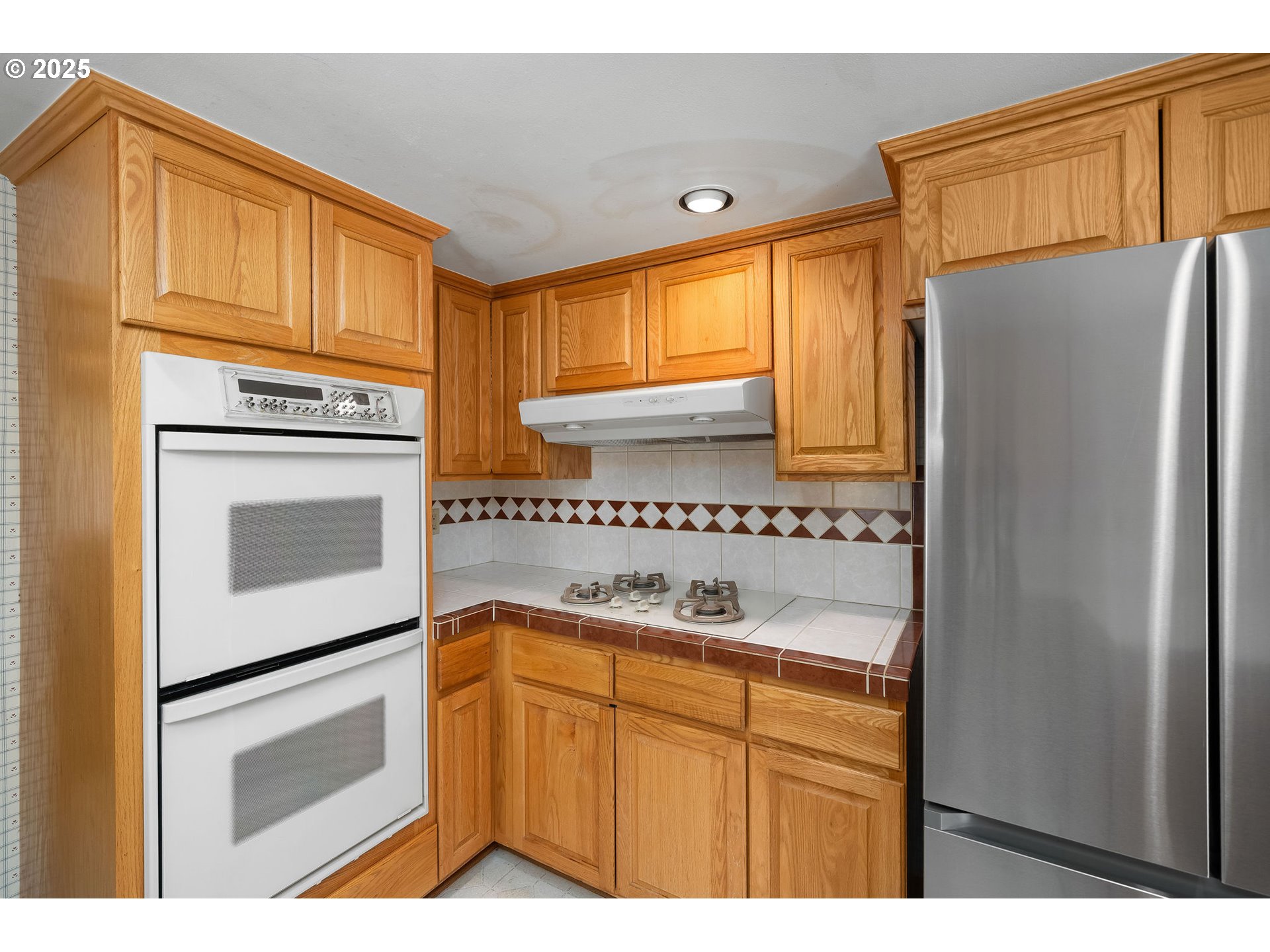 1160 Northeast Arrington Road Hillsboro, OR 97124 - Photo 13 of 34 Gallery Image 13