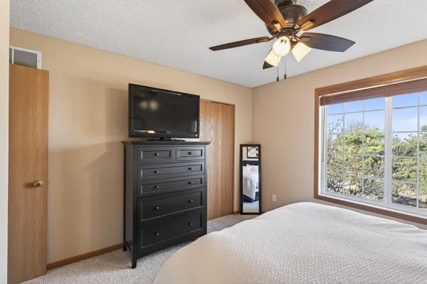 $205,000 | 16207 71st Lane Northeast, Otsego, MN 55330