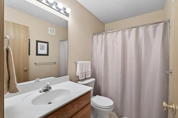 $205,000 | 16207 71st Lane Northeast, Otsego, MN 55330