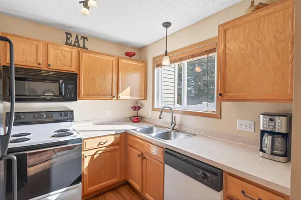 $205,000 | 16207 71st Lane Northeast, Otsego, MN 55330