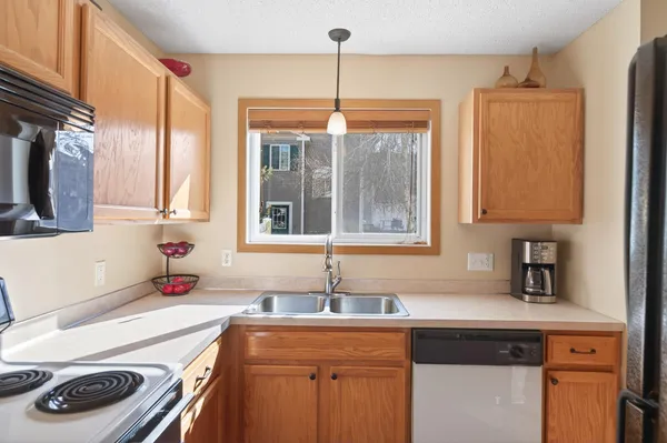 $205,000 | 16207 71st Lane Northeast, Otsego, MN 55330