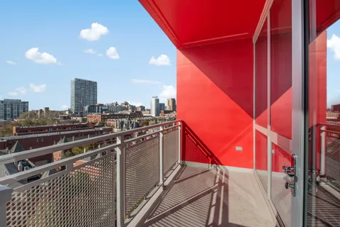 $390,000 | 1841 South Calumet Avenue, Unit 908, Chicago, IL 60616