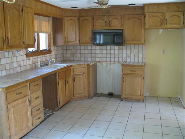 58 Cranberry Road Carver, MA 02330 - Photo 3 of 11 Gallery Image 3