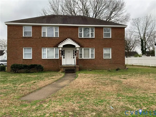 $950 | 419 Joe Johnson Avenue, Unit 2, Colonial Heights, VA 23834