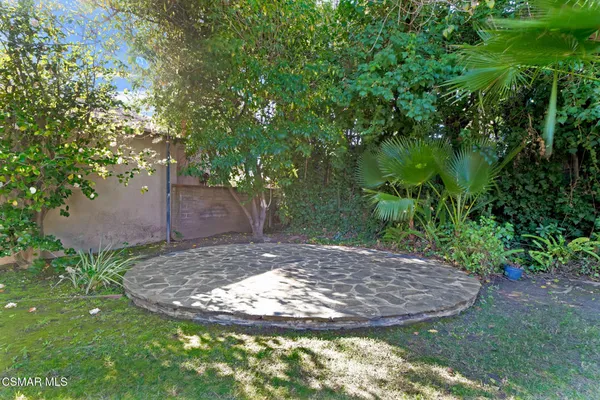 $4,975 | 6045 Sunnyslope Avenue, Van Nuys, CA 91401