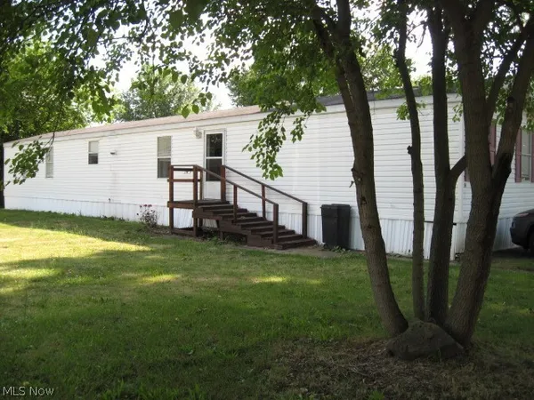 $56,000 | 460 1st Street Southwest, Unit 14, Brewster, OH 44613