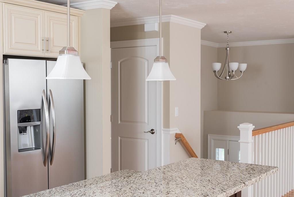 232 Brook Circle Hanover, MA 02339 - Photo 7 of 21 Gallery Image 7