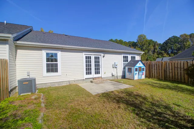 $284,900 | 329 Reagan Drive, Summerville, SC 29486