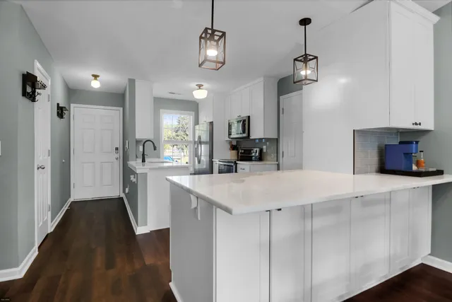 $284,900 | 329 Reagan Drive, Summerville, SC 29486