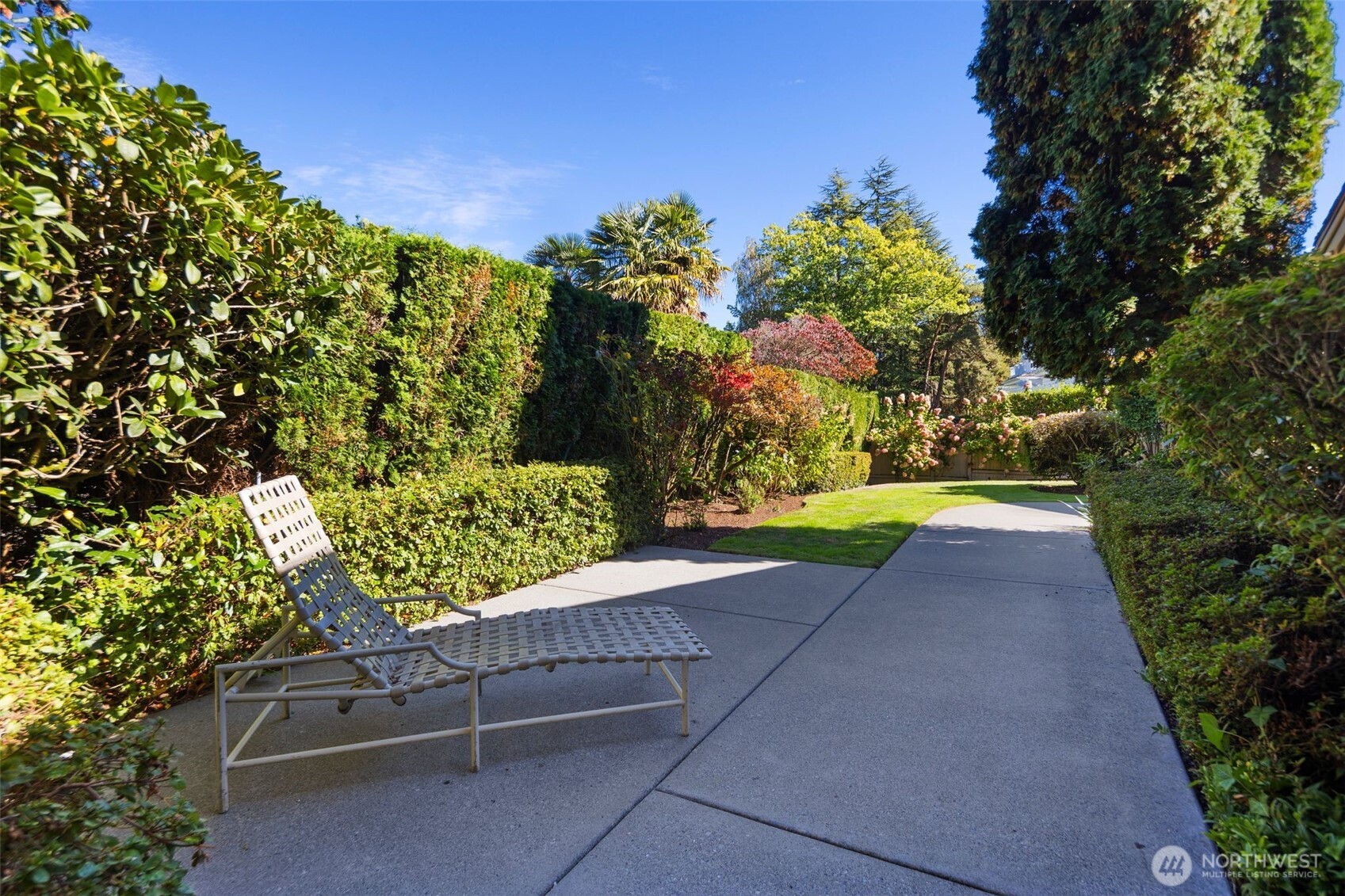 4662 95th Avenue Northeast Yarrow Point, WA 98004 - Photo 29 of 35