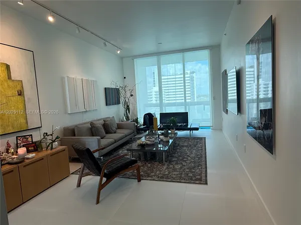 $725,900 | 7928 East Drive, Unit 904, North Bay Village, FL 33141