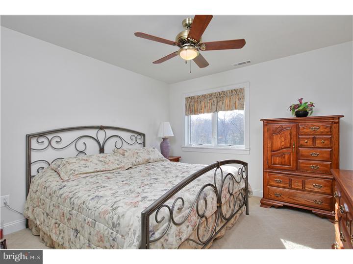 986 Elk Road Monroeville, NJ 08343 - Photo 16 of 25 Bedroom 2
